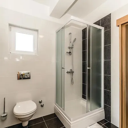 Luxurious In With Sauna Prázdninový dům *
