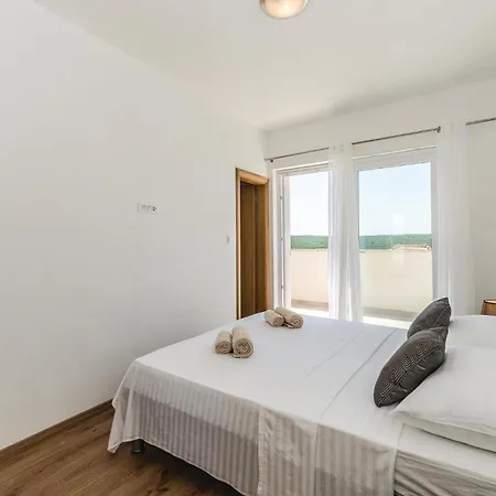 度假居 Amazing In With Sauna Debeljak