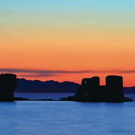 Amazing In With Sauna