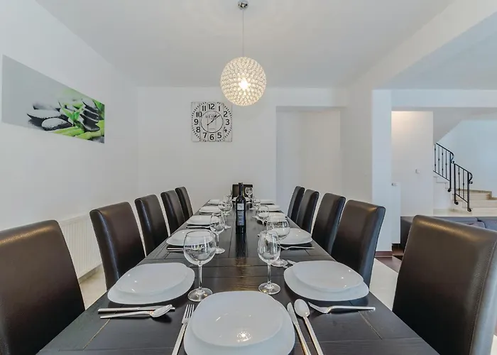 Amazing In With Sauna Prázdninový dům Debeljak