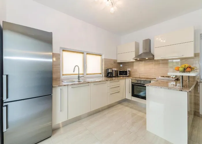 Amazing In With Sauna *