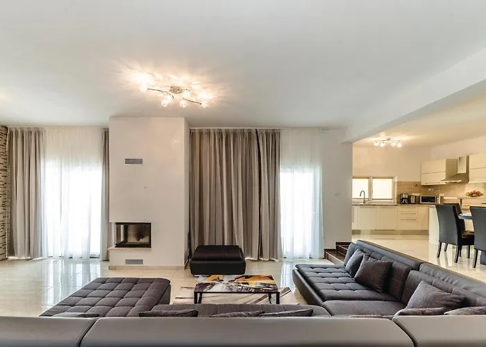 Amazing Home In Debeljak With Sauna