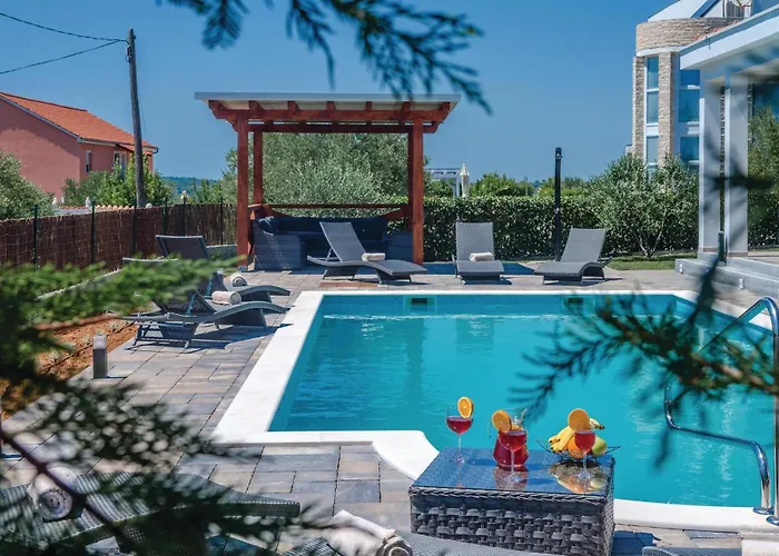 Amazing In With Sauna * Debeljak